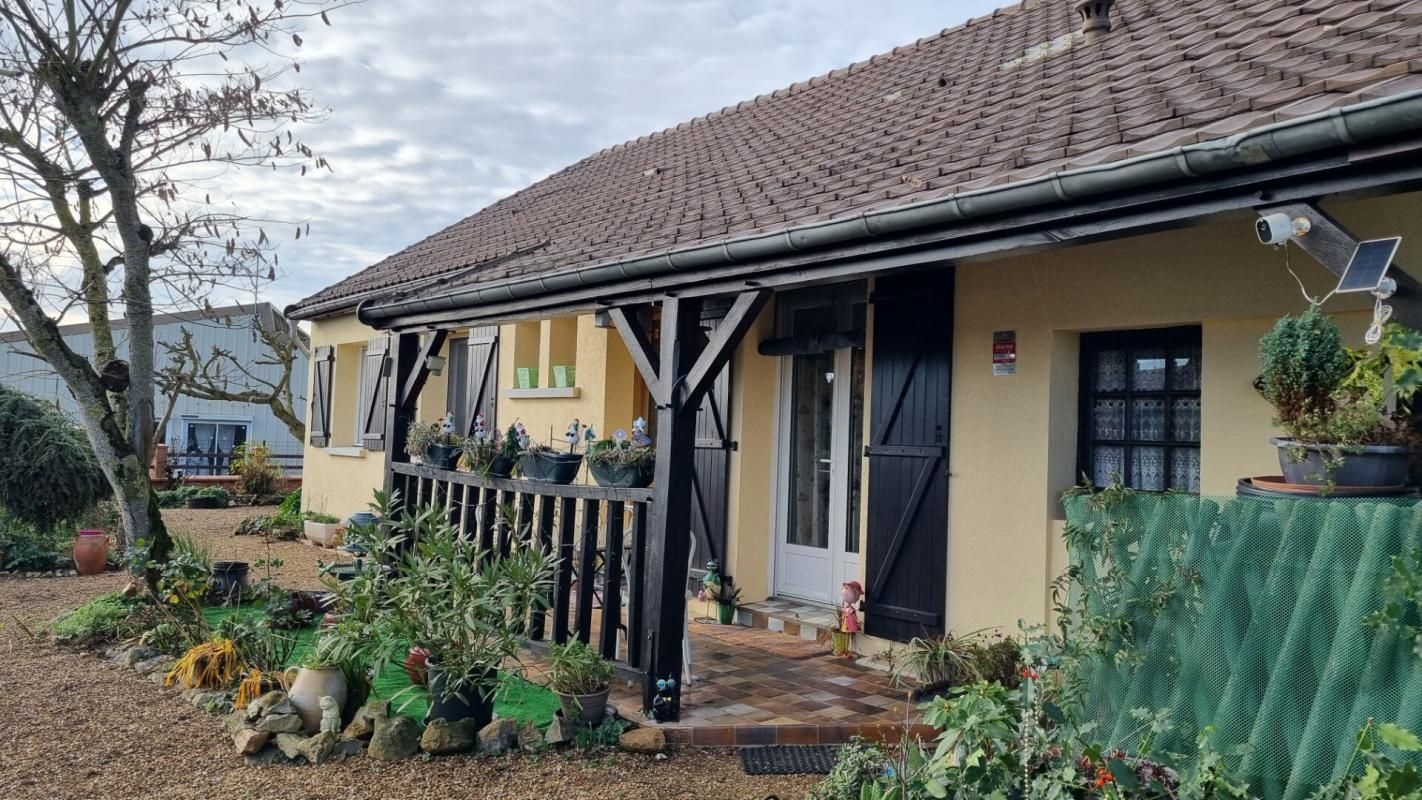 FONTENAY-SUR-VEGRE Maison Fontenay Sur Vegre 5 pièce(s) 120 m2 2