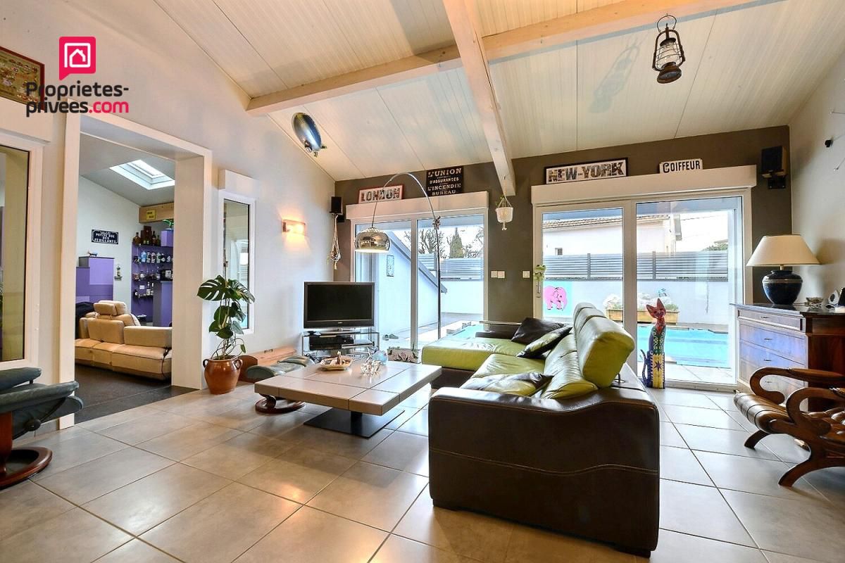 LURE Maison contemporaine 171m2 avec piscine 3