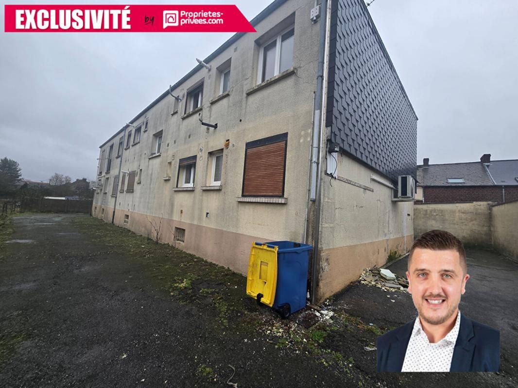 SAINT-MICHEL Immeuble Saint Michel 37 pièce(s) 300 m2 4