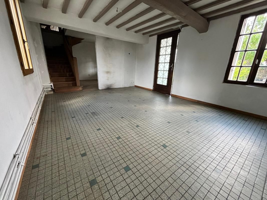 CRILLON MAISON ANCIENNE 3 CHAMBRES  66 M2 4