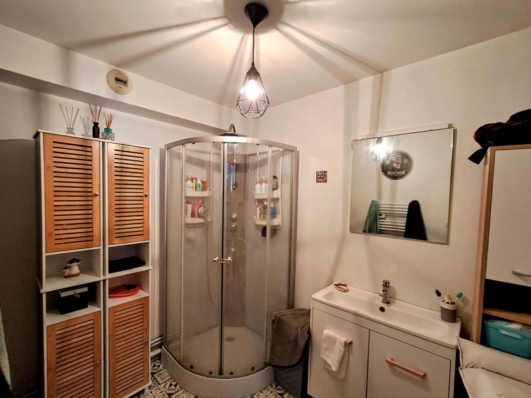 SAINT-ETIENNE-AU-TEMPLE Appartement Duplex Saint Etienne Au Temple 5 pièce(s) 2