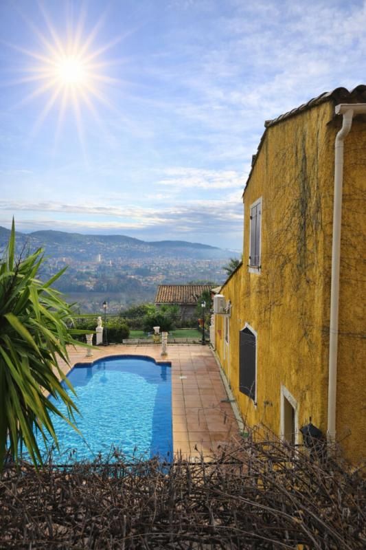 Villa 165 m² - 6 pièces et dépendances