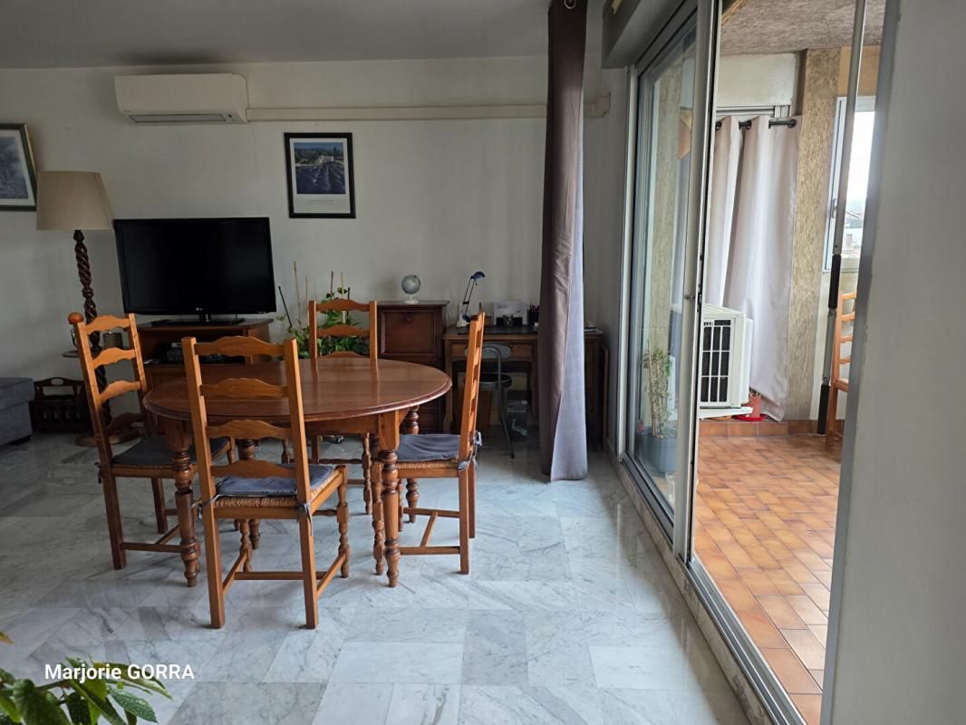 AUBAGNE AUBAGNE Appartement T3 avec terrasse 4