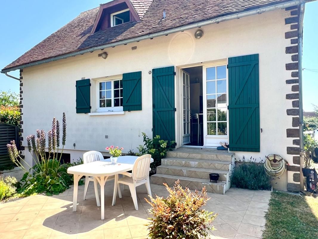 MONDOUBLEAU 20MN VENDOME GARE TGV    PAVILLON 4 CHAMBRES  PARFAIT ETAT 2