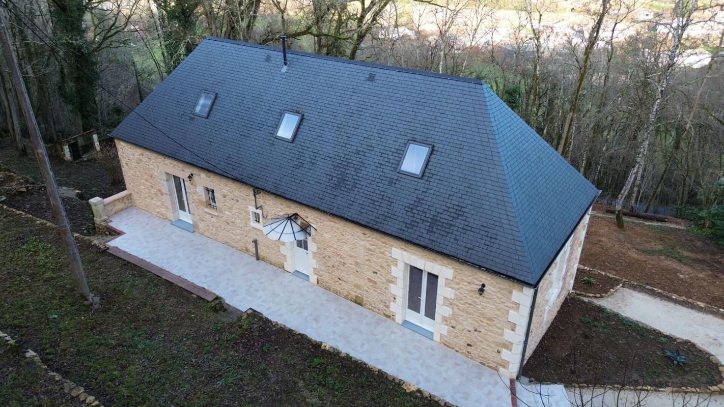 LE BUISSON-DE-CADOUIN Maison récemment rénové avec 3 chambres 2