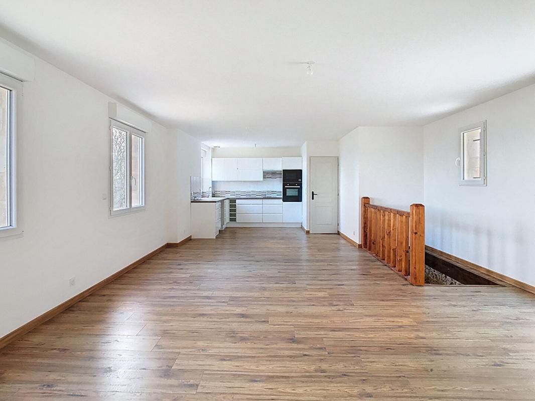 LE BUISSON-DE-CADOUIN Maison récemment rénové avec 3 chambres 4