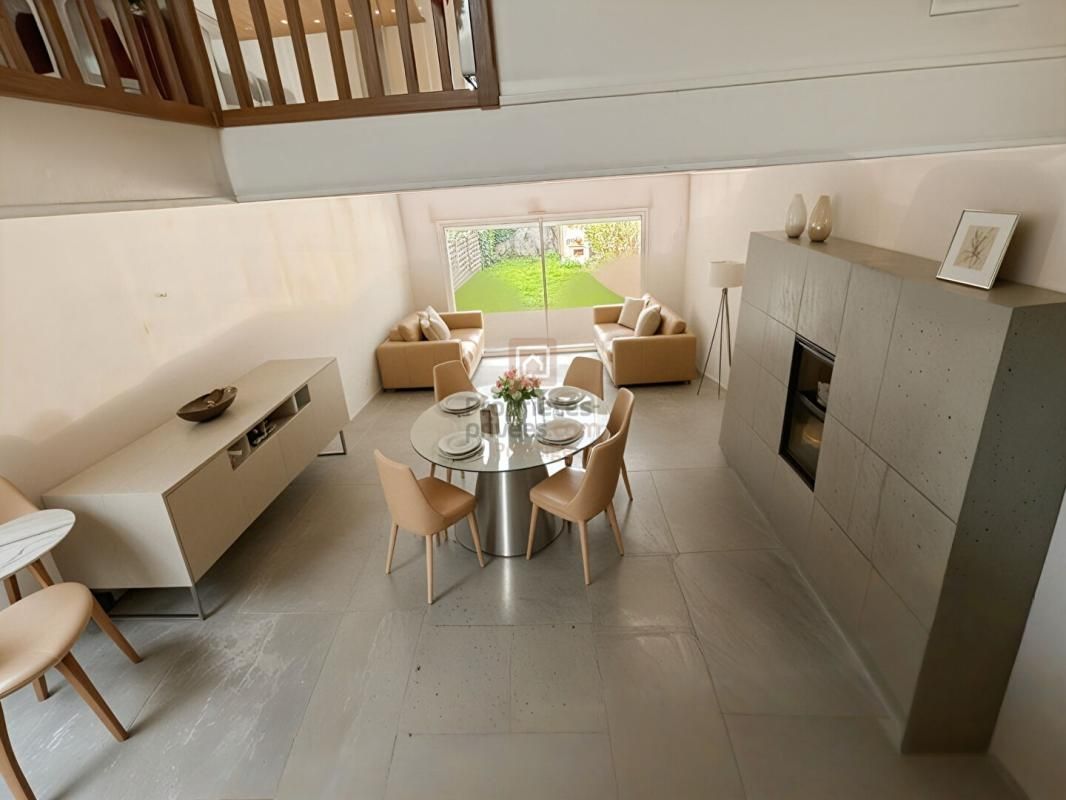 BORDEAUX Barrière Judaique Charmante Echoppe avec deux chambres une mezzanine et jardin 2