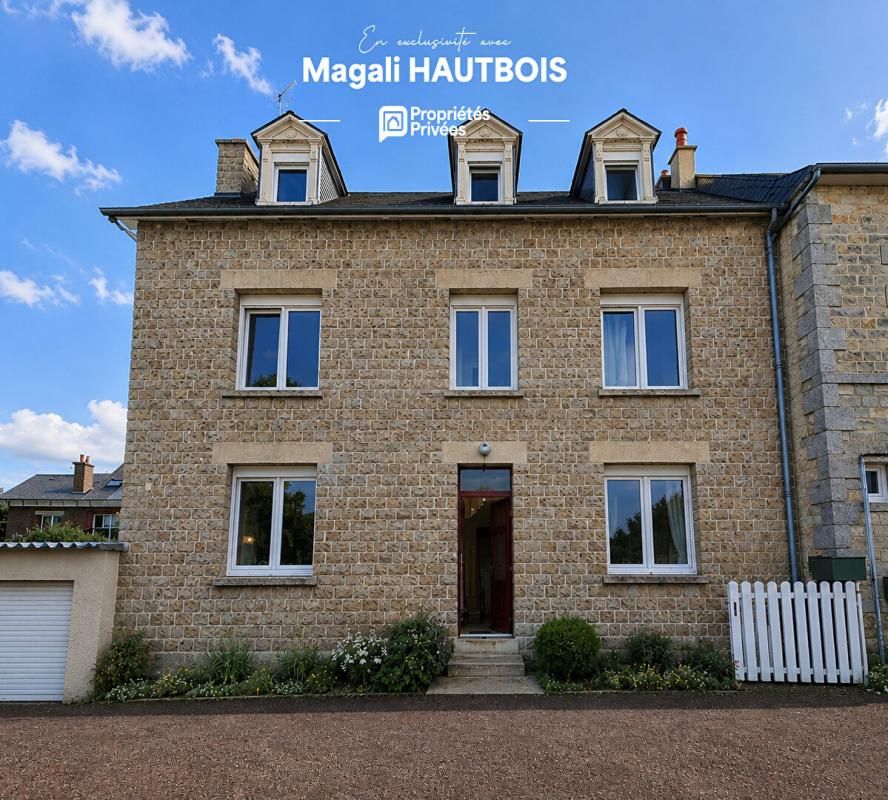 SAINT-HILAIRE-DU-HARCOUET Maison Saint-Hilaire-Du-Harcouët 6 pièce(s) 110 m2 1