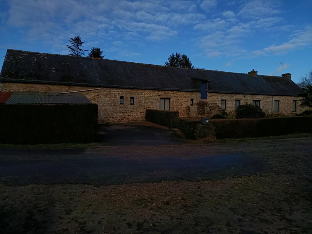 PLOURAY Maison 4 chambres 139 M2 3