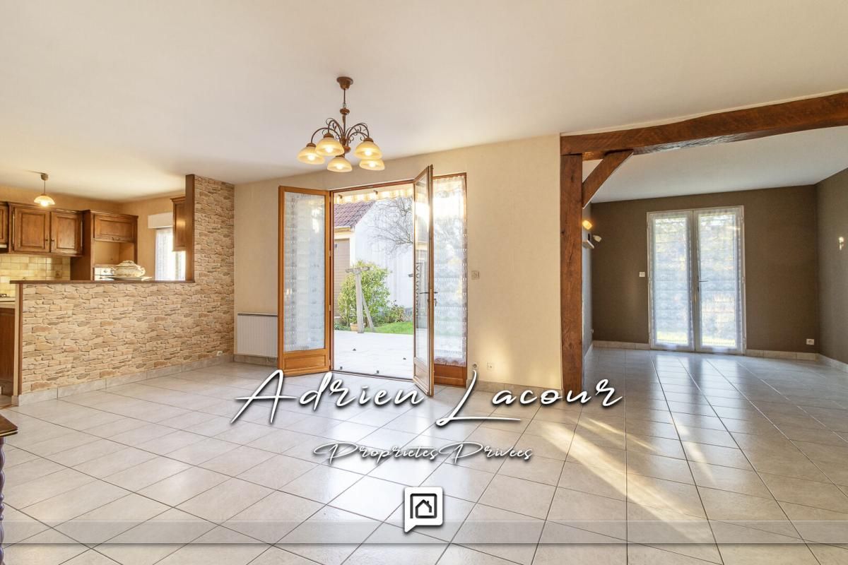 ROMORANTIN-LANTHENAY Maison Romorantin Lanthenay 6 pièce(s) 122 m2 3