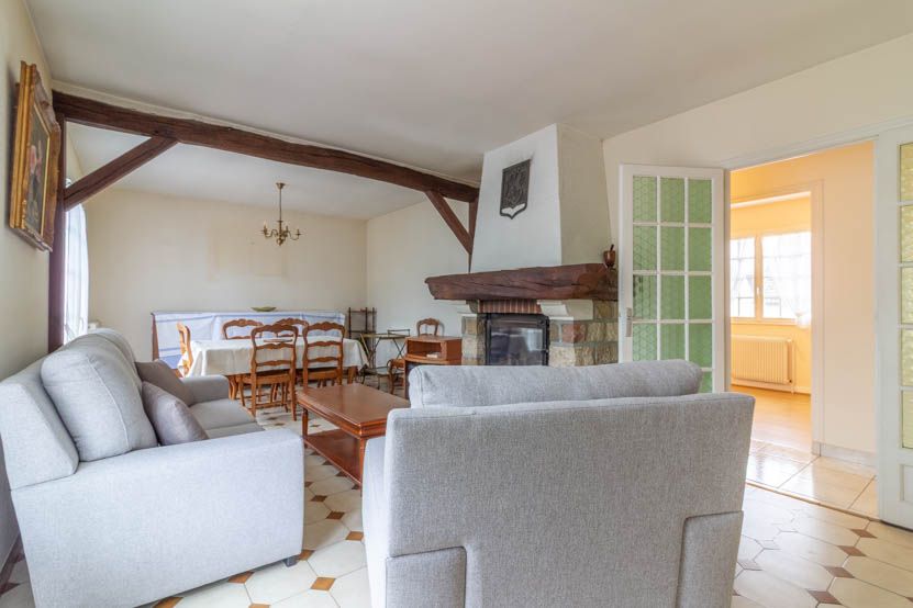 NOUAN-LE-FUZELIER Maison Nouan Le Fuzelier 7 pièces 123 m2 3