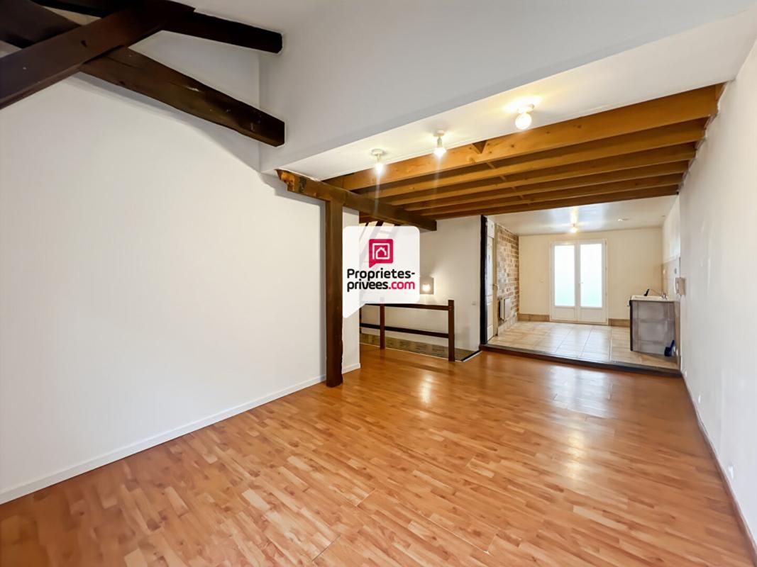 BAZAS Maison individuelle avec cours et garage 4