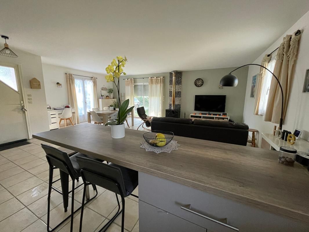 SEMUSSAC Maison Semussac 4 pièce(s) 99 m2 3