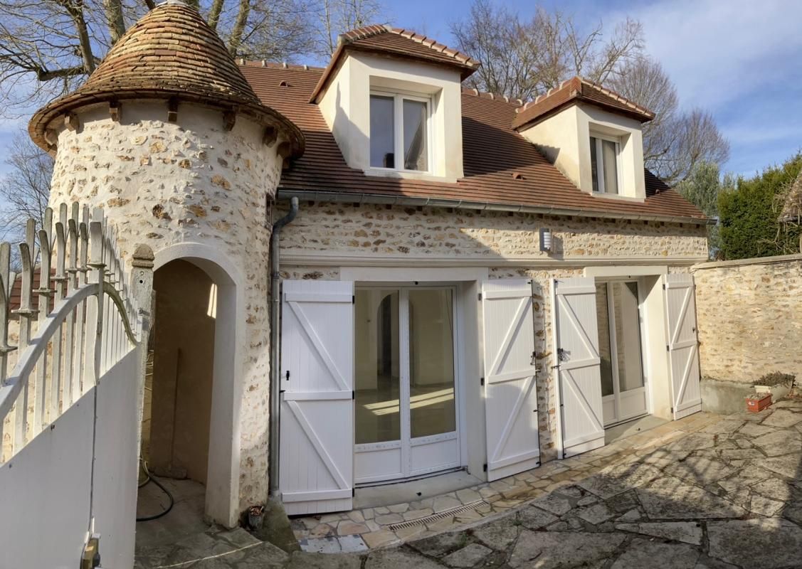 THOIRY Ensemble composé de 2 maisons 1