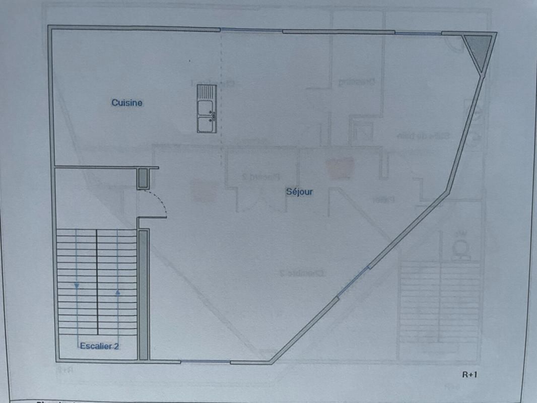 LE MAYET-DE-MONTAGNE Maison Le Mayet De Montagne 3 pièce(s) 127 m2 3