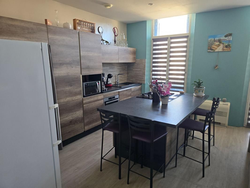 DRAGUIGNAN Appartement  3 pièces 79 m2 4