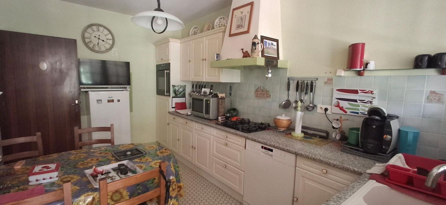 NALLIERS Maison  5 pièce(s) 87 m2 3