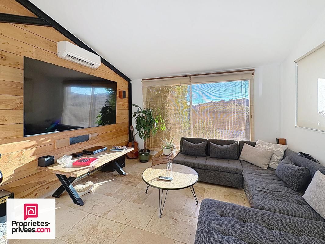 RIANS VILLA T5 AVEC PISCINE ET GARAGES 4