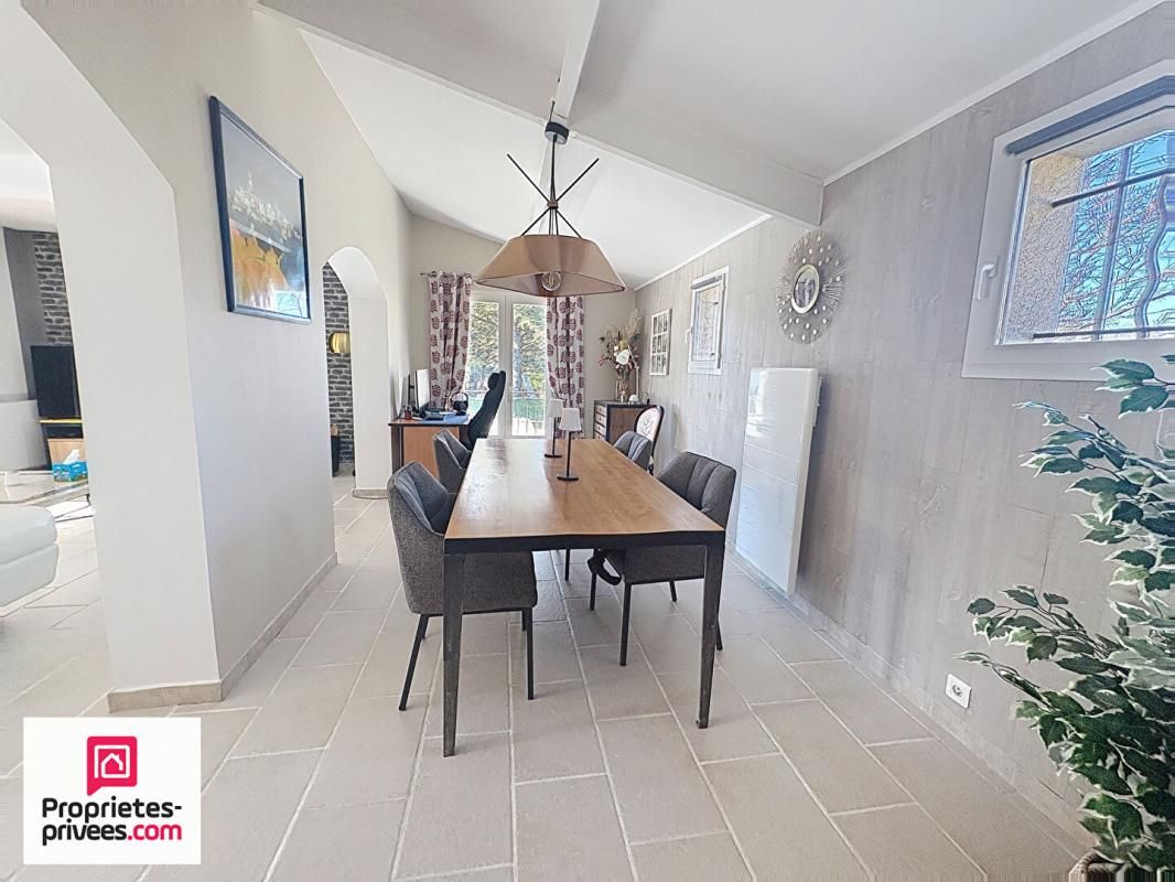 RIANS Rians VILLA T4 garage piscine sur 1200 m² 4