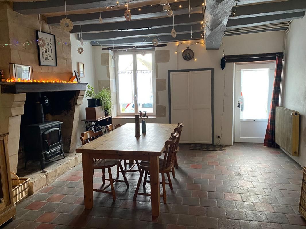 MARTIZAY Maison Martizay 7 pièce(s) 240 m2 2