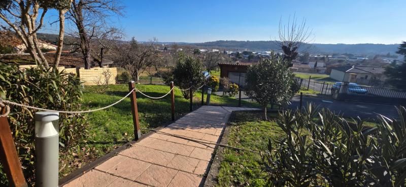 CHANCELADE Maison Chancelade 5 pièce(s) 150 m2 2