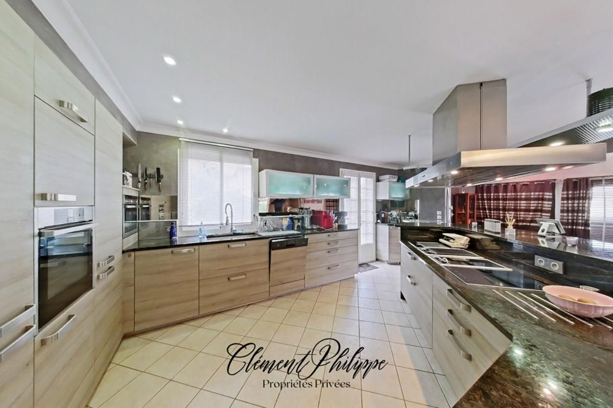 CARCASSONNE Maison proche Carcassonne 6 pièces 126 m2 4