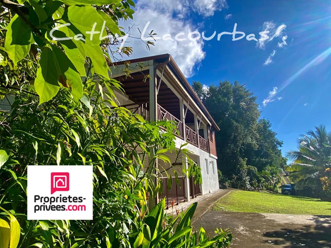 BOUILLANTE Propriété vue mer dans un parc de 4000M² - Bouillante 3