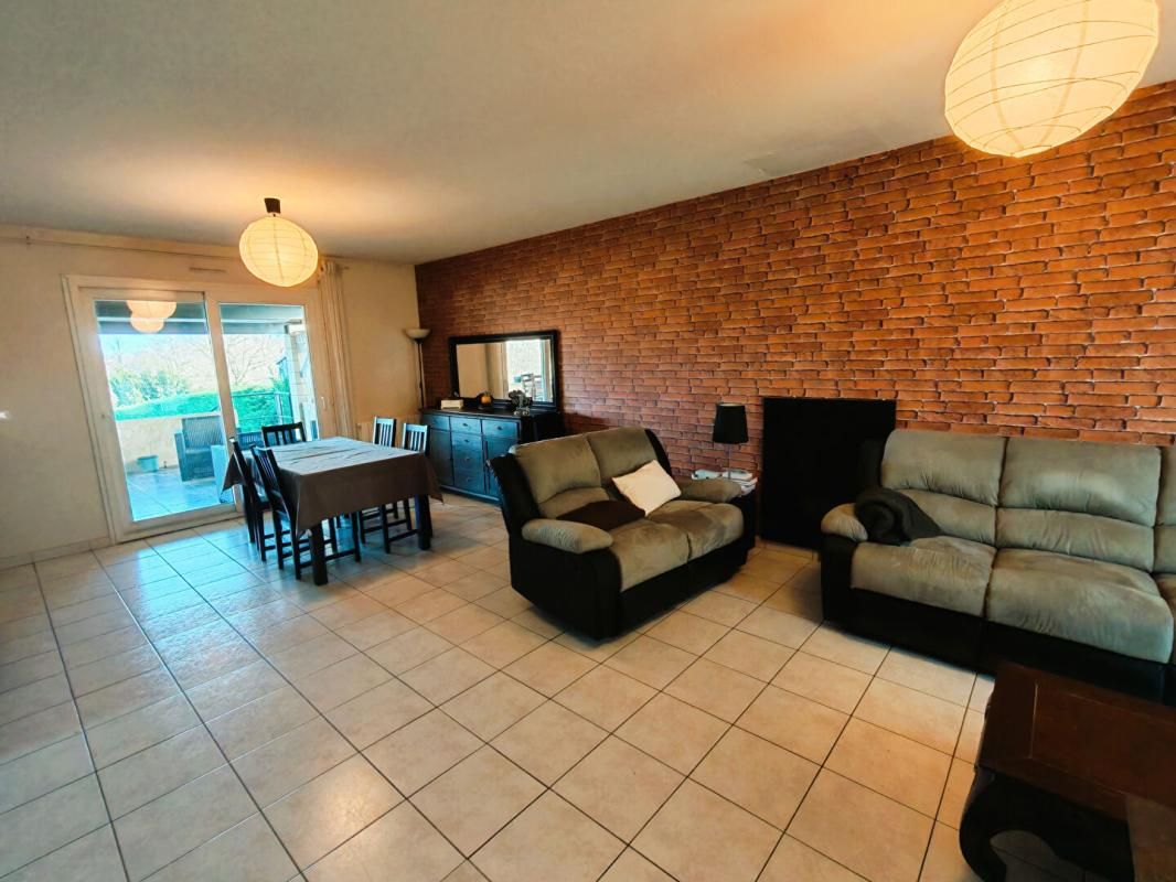 PERSAC Maison Persac 5 pièce(s) 100 m2 3