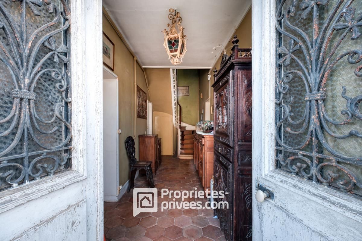 FONTENAY-LES-BRIIS Maison bourgeoise à réhabiliter et sa grange en pierres 4