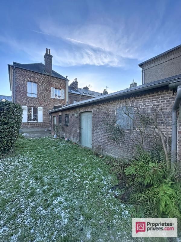 LISIEUX Maison de Maître en centre ville de Lisieux 2