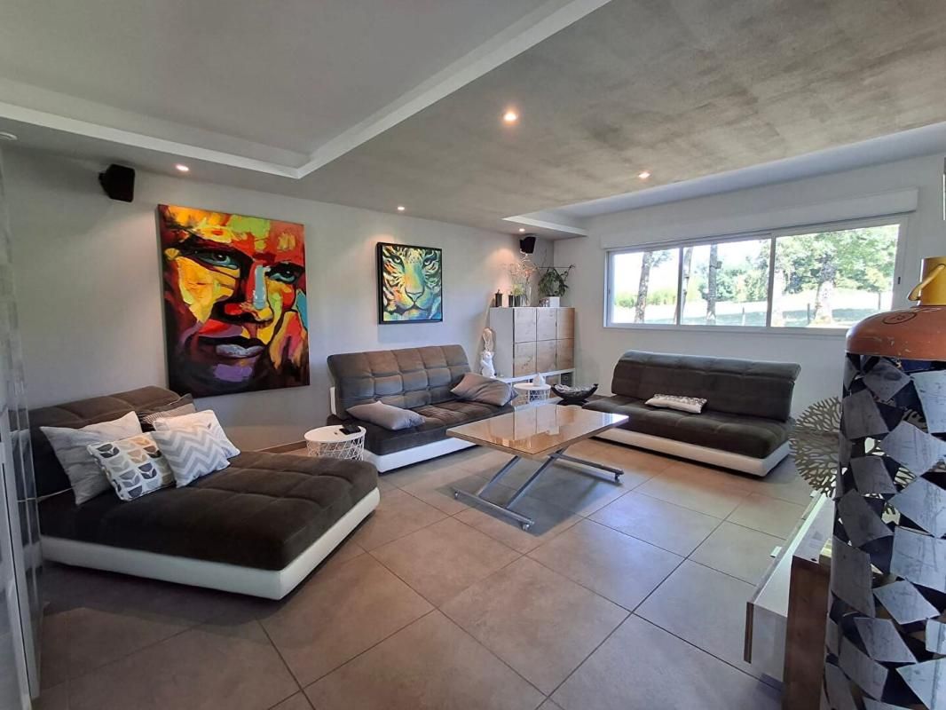 PIERREFONTAINE-LES-BLAMONT Pierrefontaine lès Blamont, Maison contemporaine 6 pièces, 2 Chambres, 162 m² 3