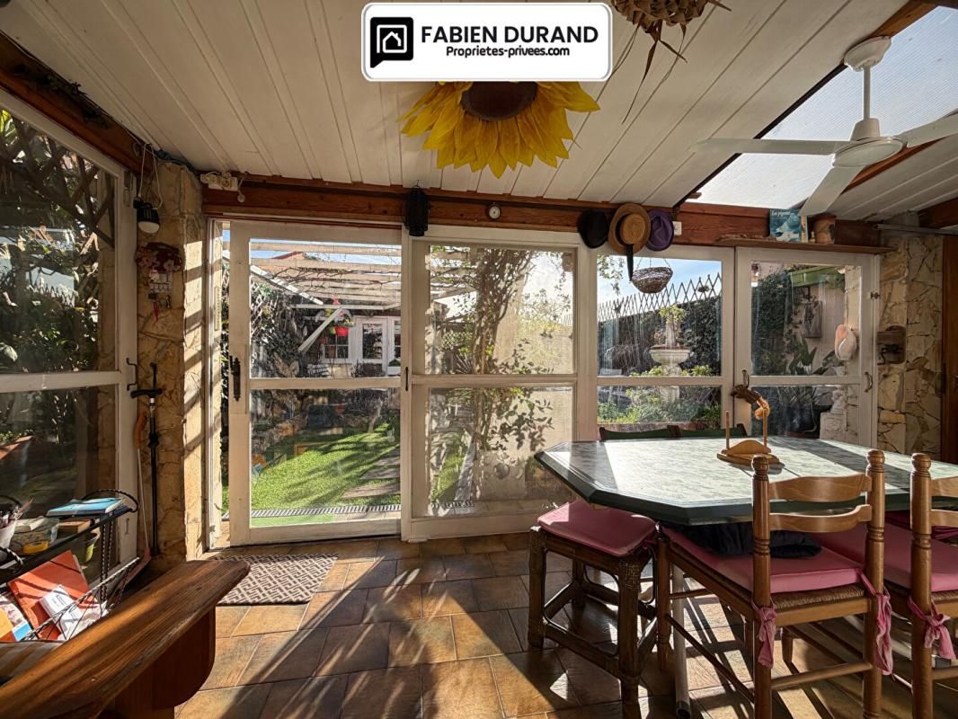 FREJUS Maison de 73 m² + Annexes & garage 3