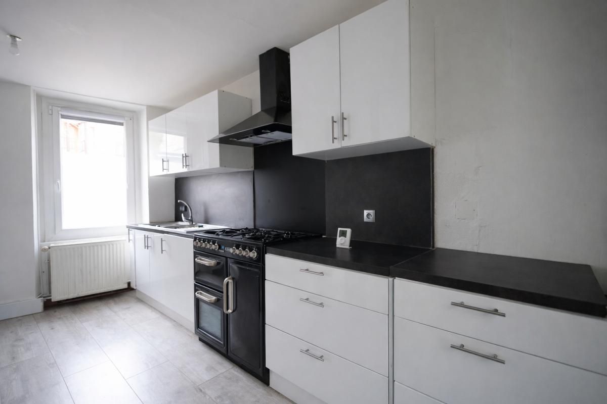 ECQUEVILLY Maison Ecquevilly 5 pièce(s) 100 m2 4