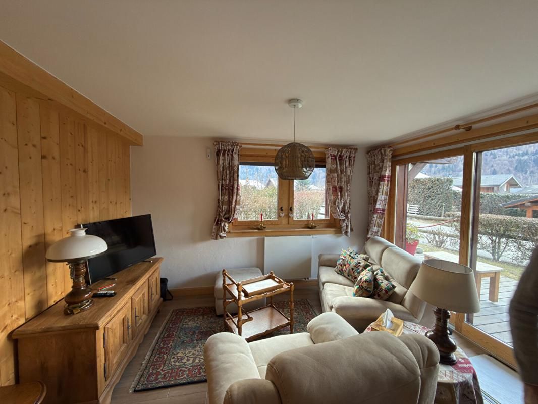 SAMOENS SAMOENS , CHALET MITOYEN ,EN COPROPRIÉTÉ , 3 pièces ,62 m2 ,460 000 euros 2