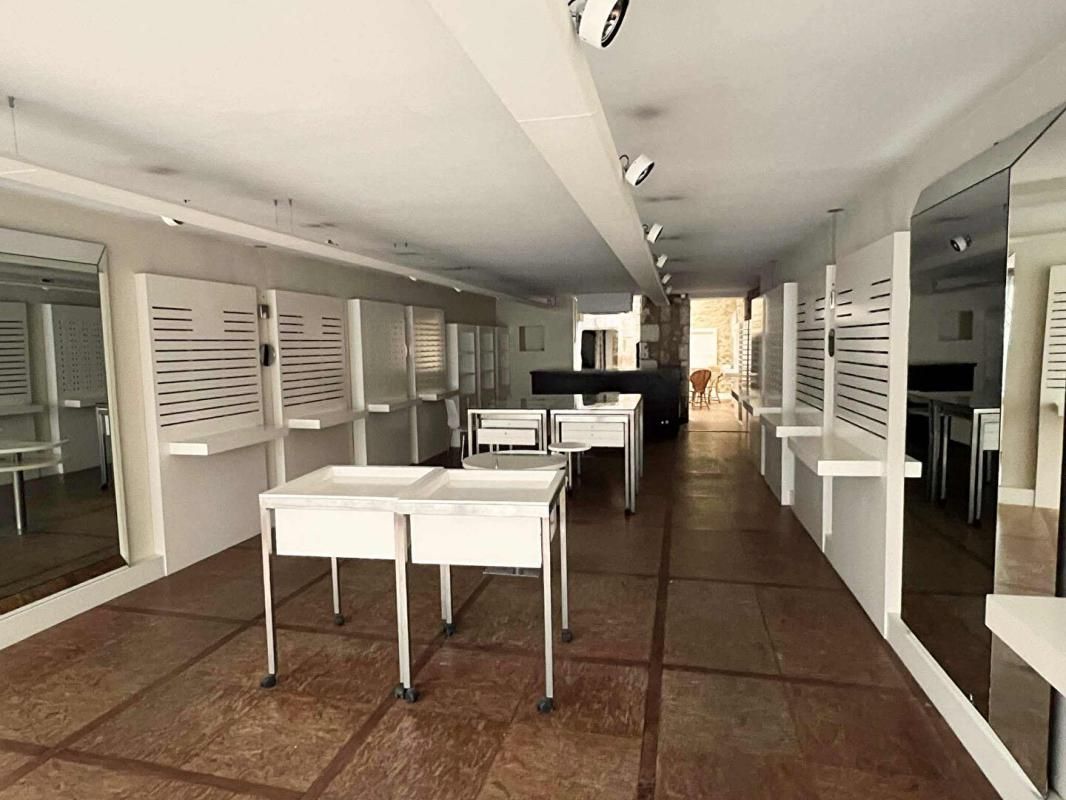 NONTRON Immeuble Nontron 315 m2 2