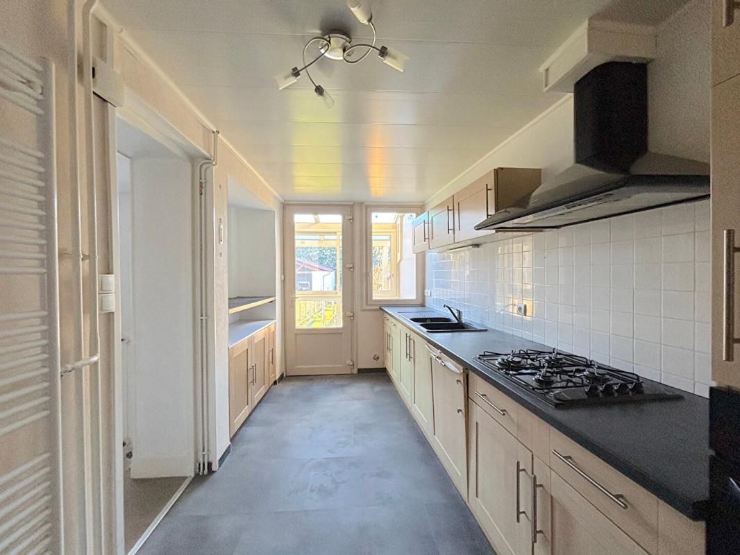 SAINT-POINT Maison rénovée 7 pièces 151 m2 3