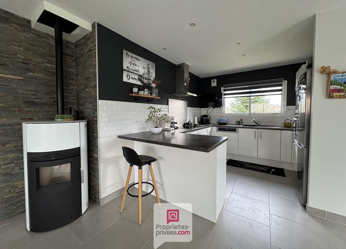 PLEDRAN Maison Pledran 6 pièce(s) 127 m2 3