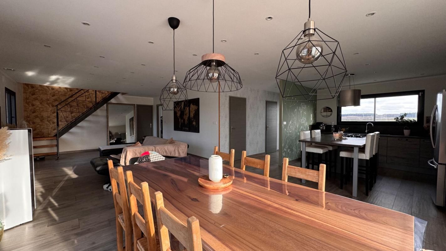 BELLANCOURT Pavillon individuel à BELLANCOURT (171 m2) 4 chambres 2