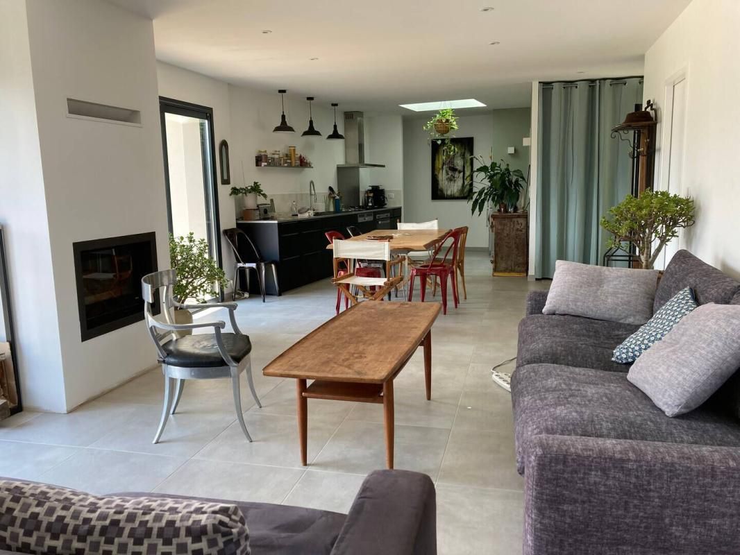 ASSON Maison contemporaine de 160m2 avec grand jardin arboré et vue Pyrénées 4