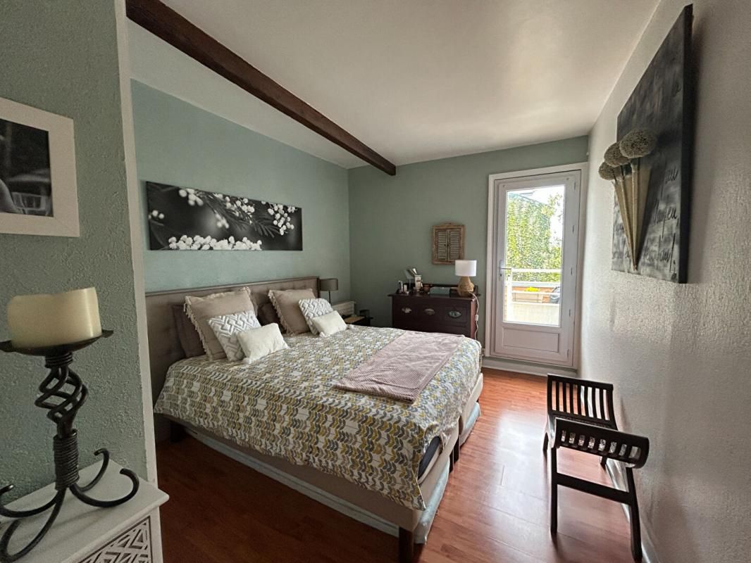 ANCENIS Immeuble Ancenis Saint Gereon 10 pièce(s) 236 m2 3