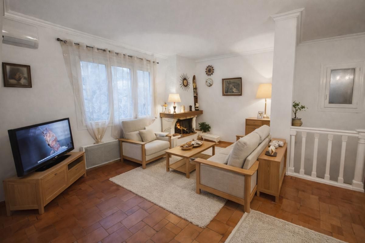 Maison Six-fours-les plages - 4 chambres - Jardin Garage - Terrain 683m²