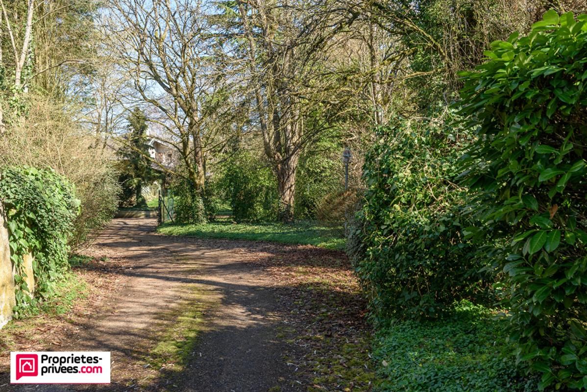 SCY-CHAZELLES Maison Scy-Chazelles 10 pièces 3