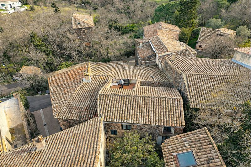 OCTON Maison de village pittoresque sur la colline de type 5 sur 105 m2 3