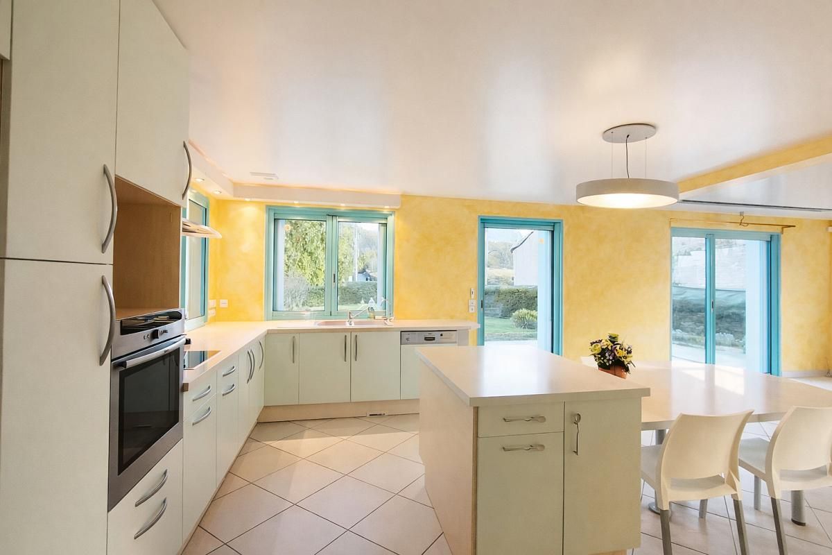 MEILLONNAS Maison Meillonnas 5 pièce(s) 195 m2 4