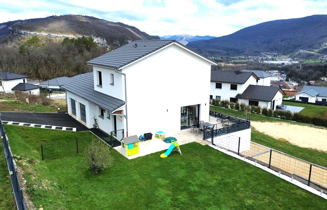 Villa de 100m² à Dortan