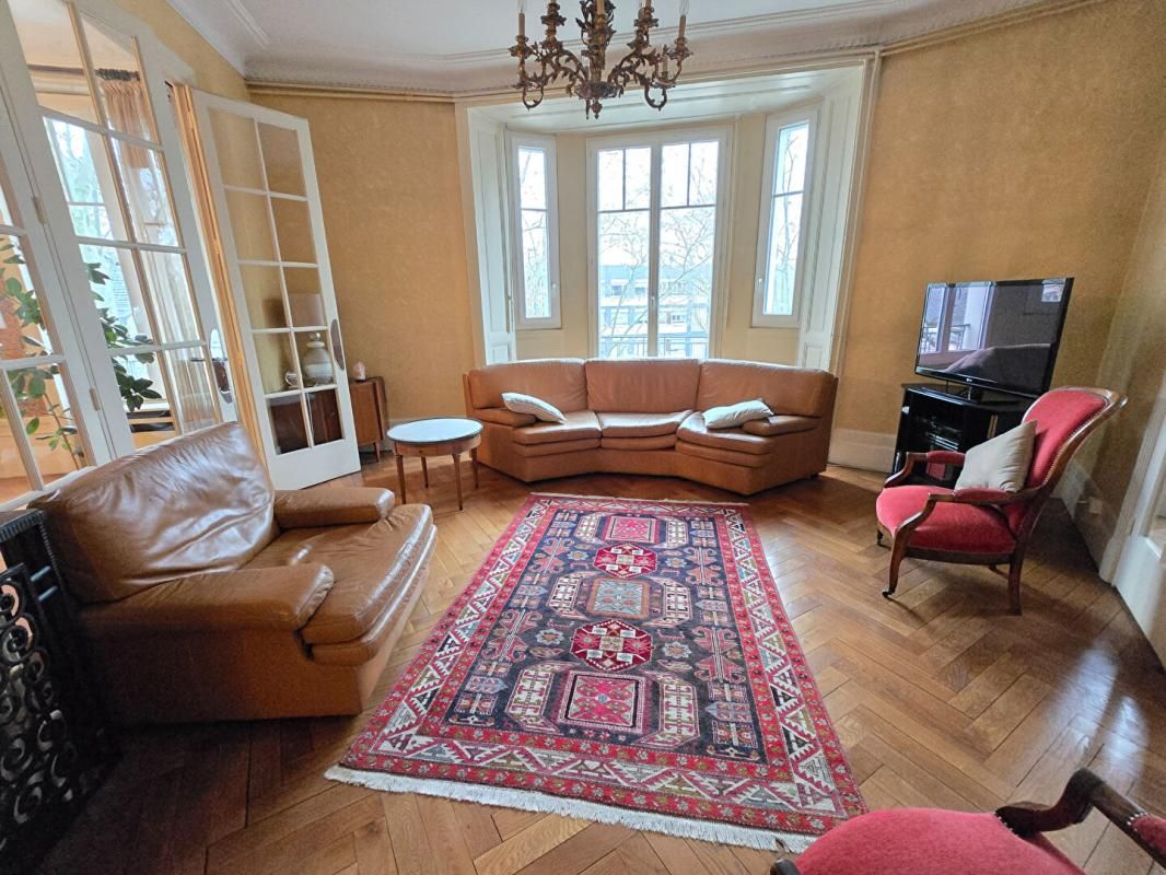 LYON-6E-ARRONDISSEMENT Appartement Lyon 6 pièces 186 m2 3