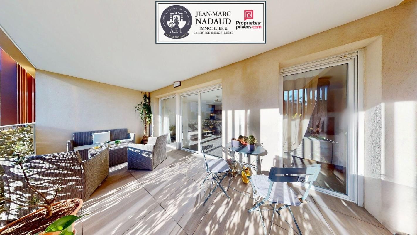 SAINT-RAPHAEL Appartement Saint Raphaël 3 pièces 73 m2, Terrasse, parking, garage 2