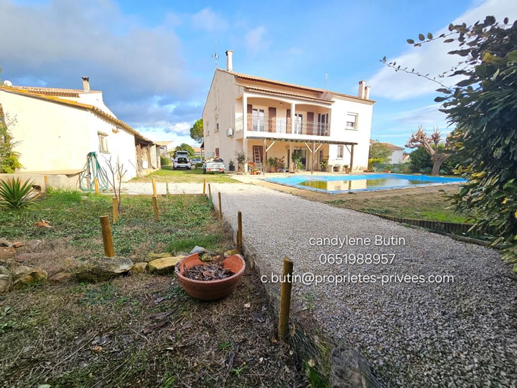 CAZOULS-LES-BEZIERS Villa Cazouls Les Beziers 7 pièce(s) 206 m2 sur 2175m2 2