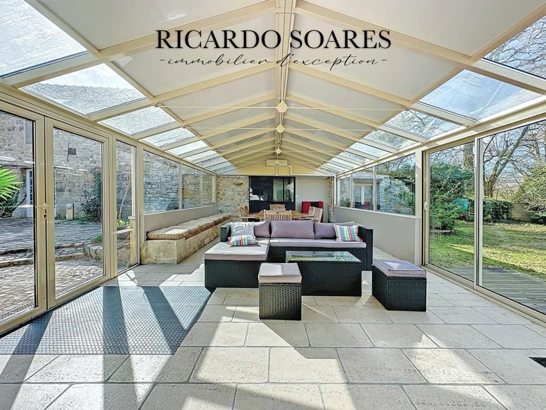 SENLIS DEMEURE D'EXCEPTION / 500m2 / 4 SUITES / PISCINE / SALLE DE JEUX / TERRAIN 2700m2 3