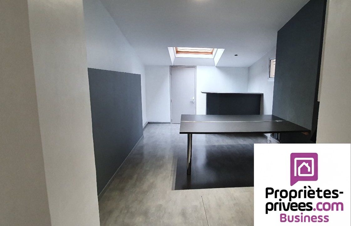 TOULOUSE 31500 TOULOUSE - LOCATION LOCAL COMMERCIAL 63 M², Axe passant 4